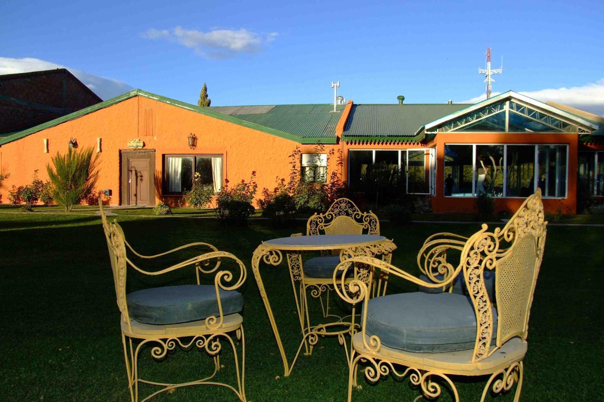 La Loma - Vieja Casona Aparthotel El Calafate Exterior foto