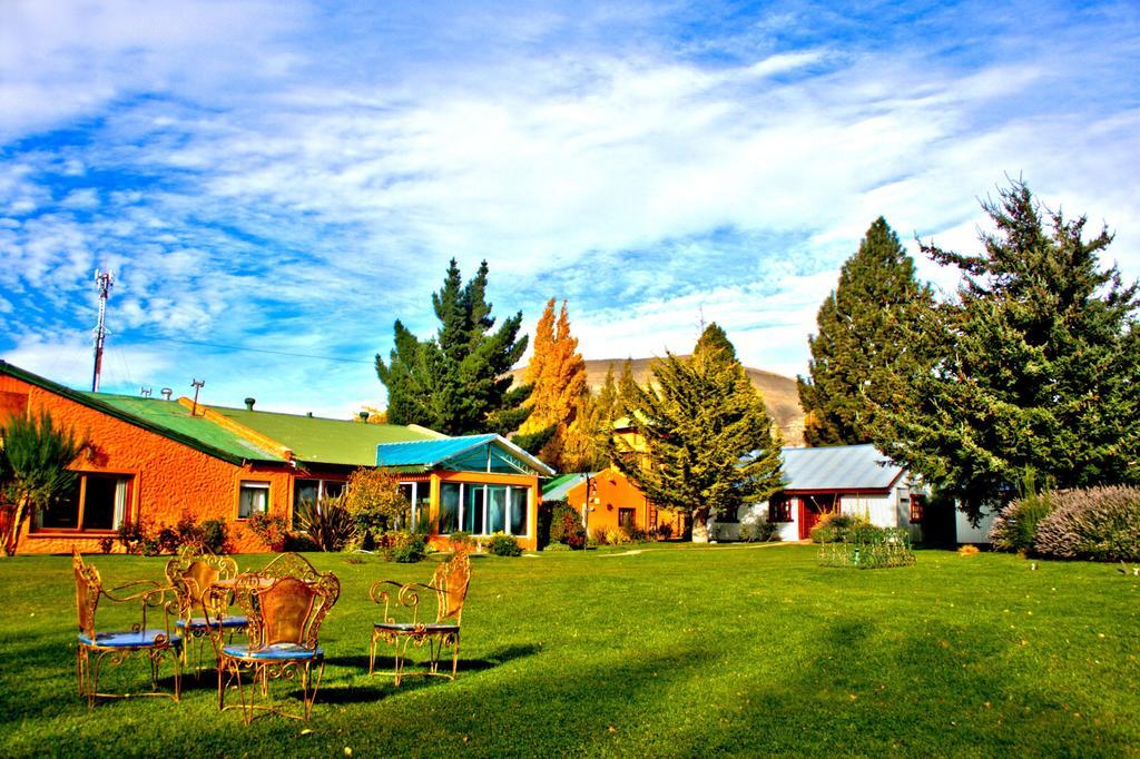 La Loma - Vieja Casona Aparthotel El Calafate Exterior foto